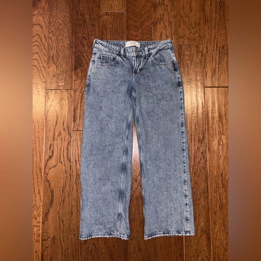 Hollister Low Rise Baggy Blue Jeans Size 26 Short